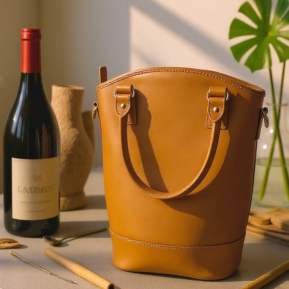 SACHI Insulated Wine Tote Bag Camel Brown Leather Lunch Bucket Two Bottle Strap - Picture 1 of 15